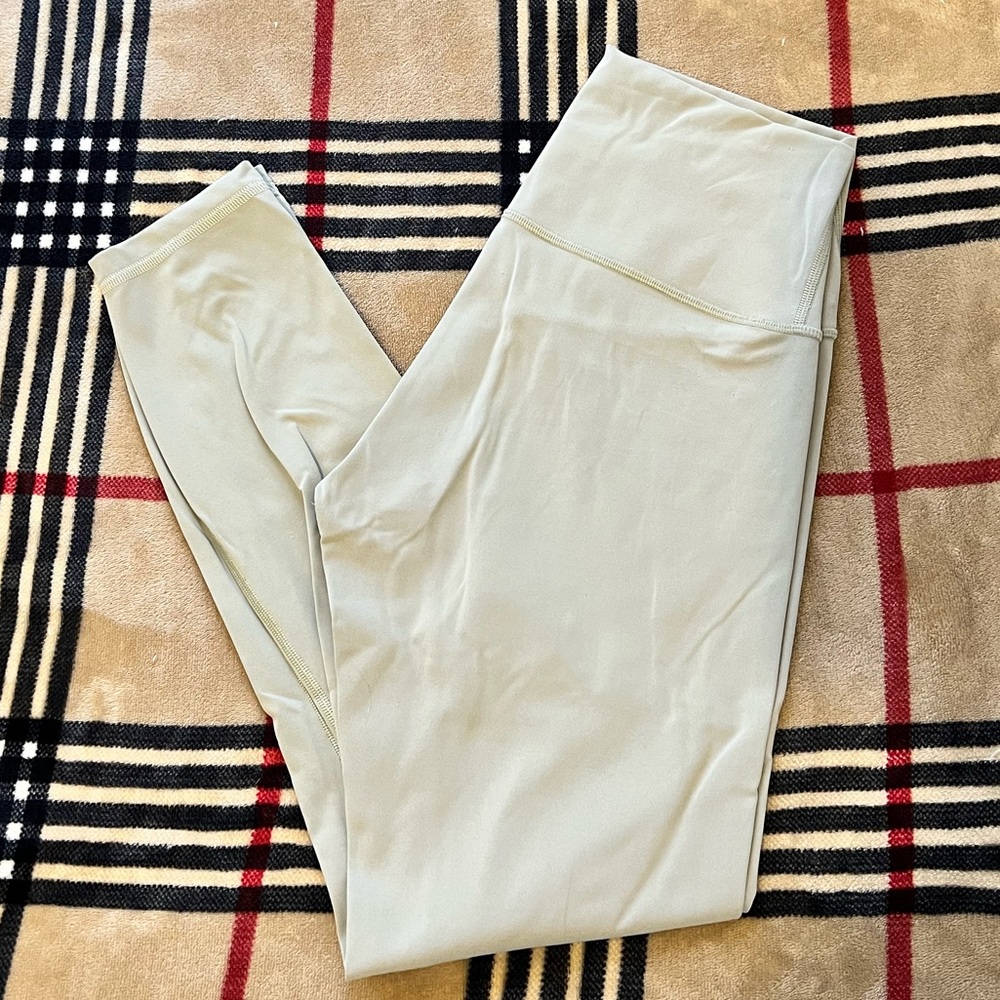 Lulu leggings